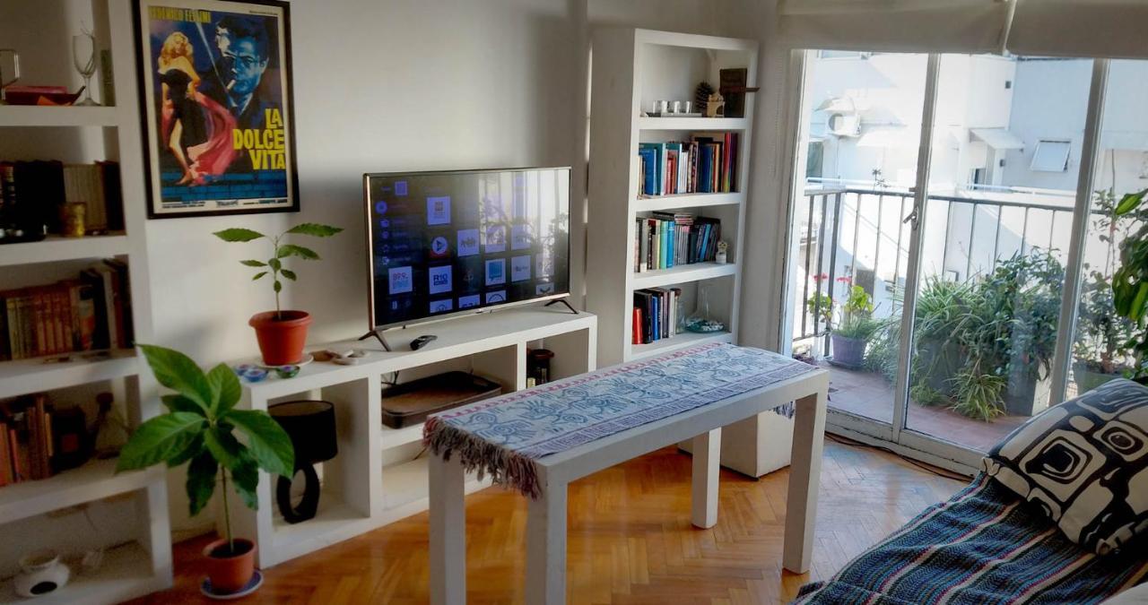 Depto 2 Ambientes Muy Luminoso Con Wifi Y Vista A La Plaza Apartman Buenos Aires Kültér fotó